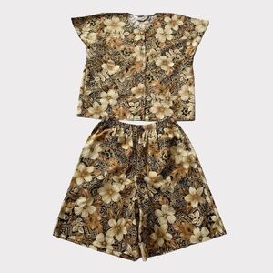 Vintage 90s Tan Tropical Hibiscus Floral Print 2 Piece Shorts Set